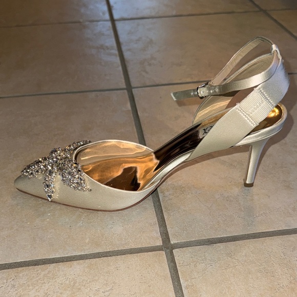 Badgley Mischka Ivory Satin Crystal-Embellished Pointed-Toe Heels